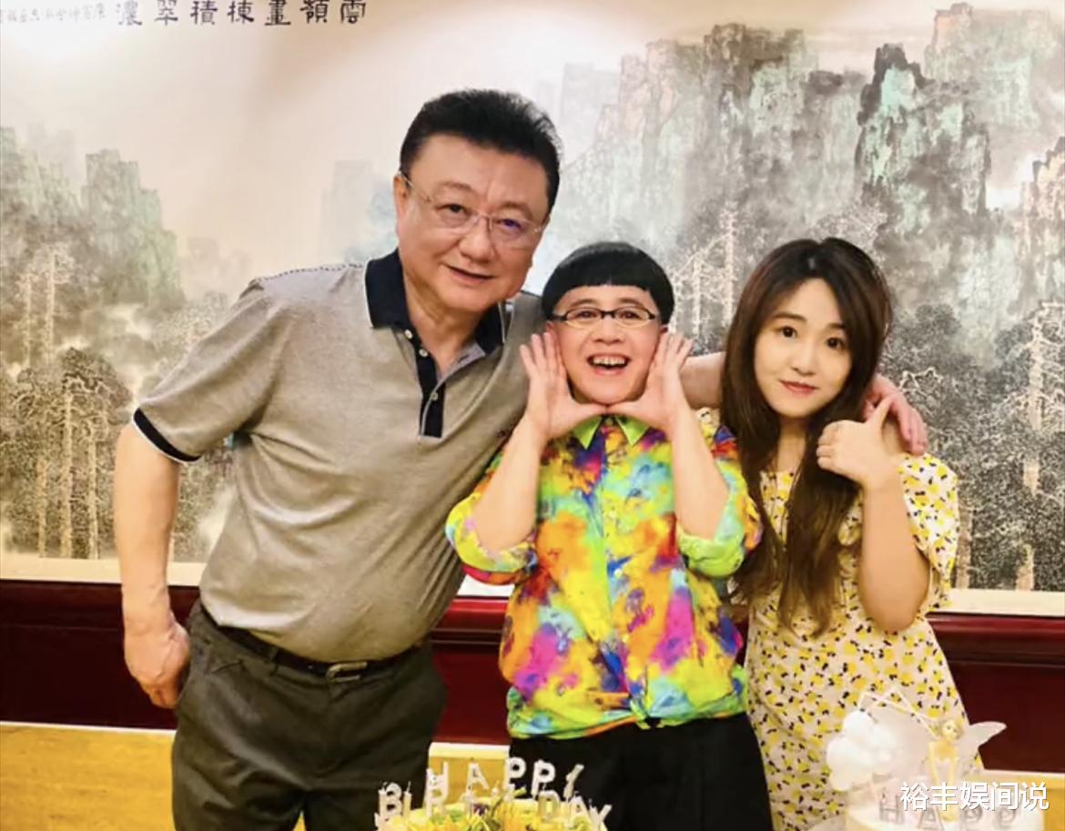 曝前央视主持人王宁日本做大血净！61岁脸色发暗，疑肾脏有问题