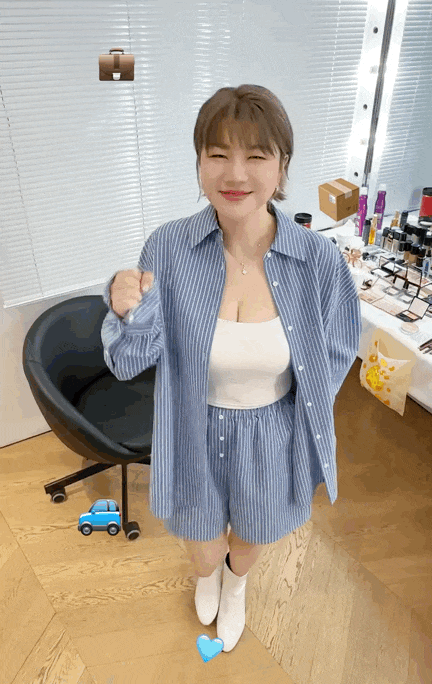 杨天真暴瘦100斤,如今很美很惊艳,40岁留学,11字回应令人佩服