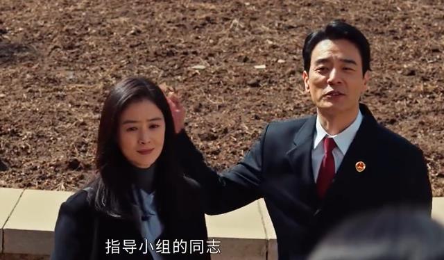 女演员身材有多重要？《以法之名》蒋欣一出场，才知道啥是压迫力