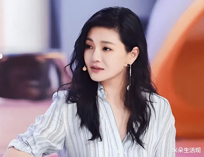 大S终于可以入土为安了，千万墓地曝光，环境宁静祥和