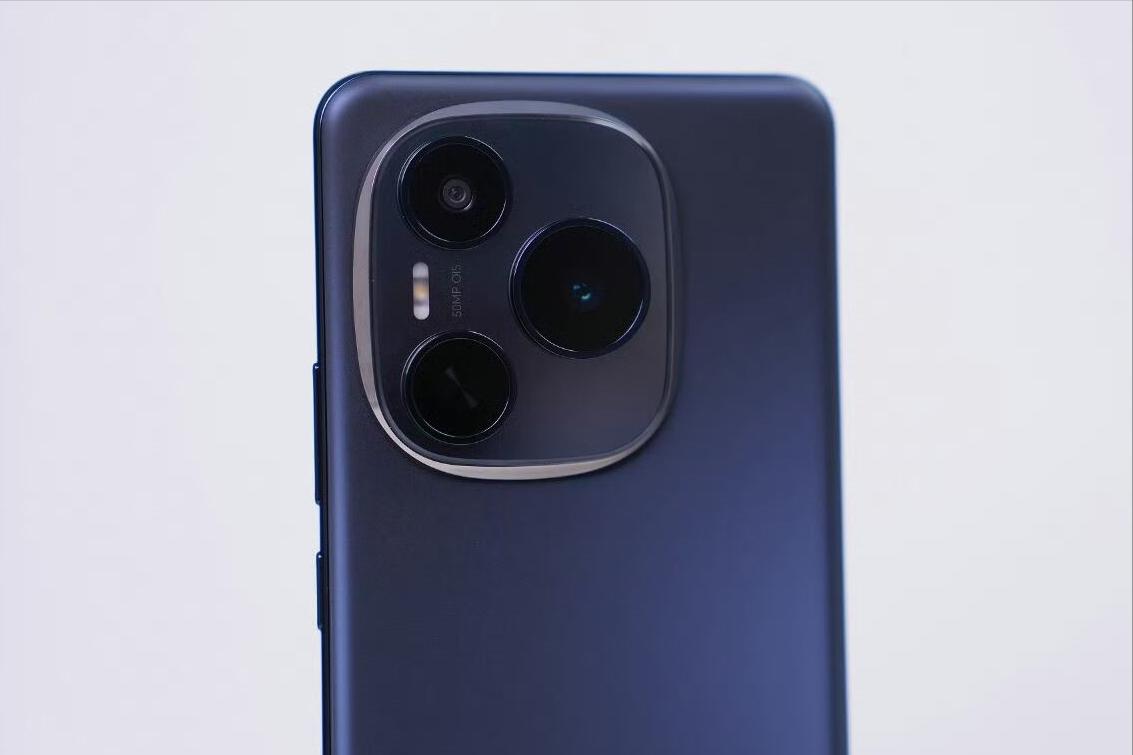 榮耀“續航王”價格新低，十面抗摔+3840HZ+衛星通信，可以入手了