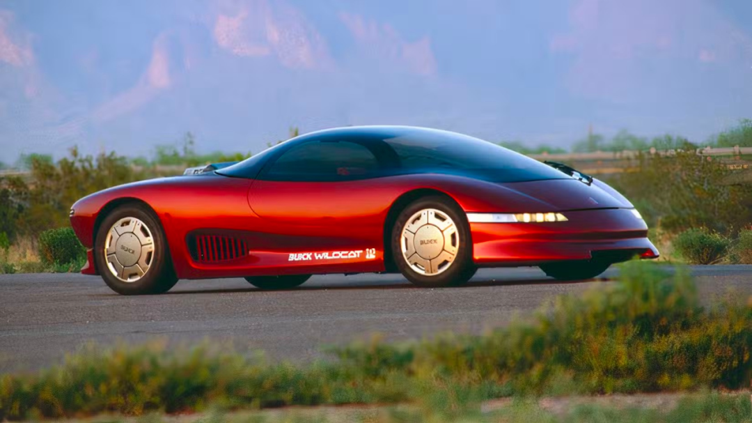 差点挑战法拉利的中置怪兽别克Wildcat，80年代最被低估的概念车！