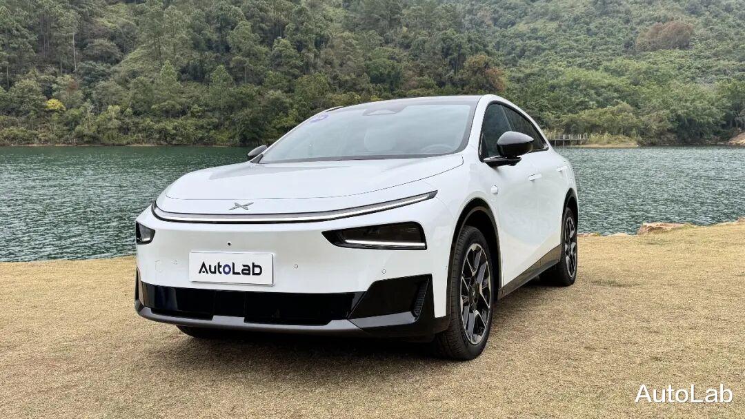 四车齐发,“增程”这条路小鹏走通了吗