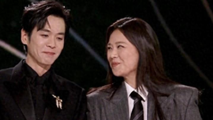 马思纯官宣结婚伴娘备选：张若昀，十年兄弟认证！