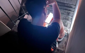 “约死群”你听过吗？儿子自杀后，父亲潜入群里做卧底，调查出来令人震惊的内幕