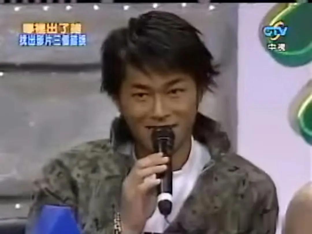 《寻秦记》郭羡妮25年前上台综宣传片翻红，靓到令主持人两眼发光