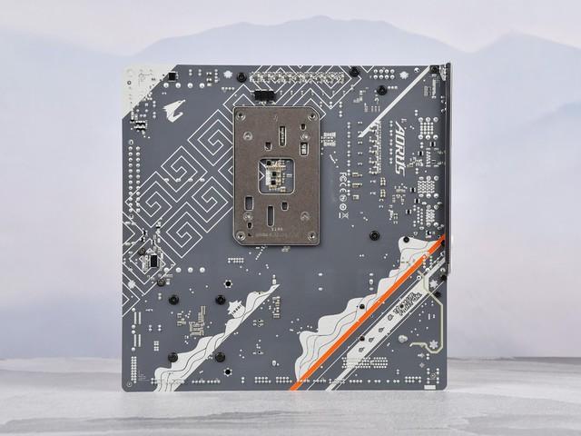 技嘉B850M AORUS ELITE WIFI7 ICE-P主板图赏