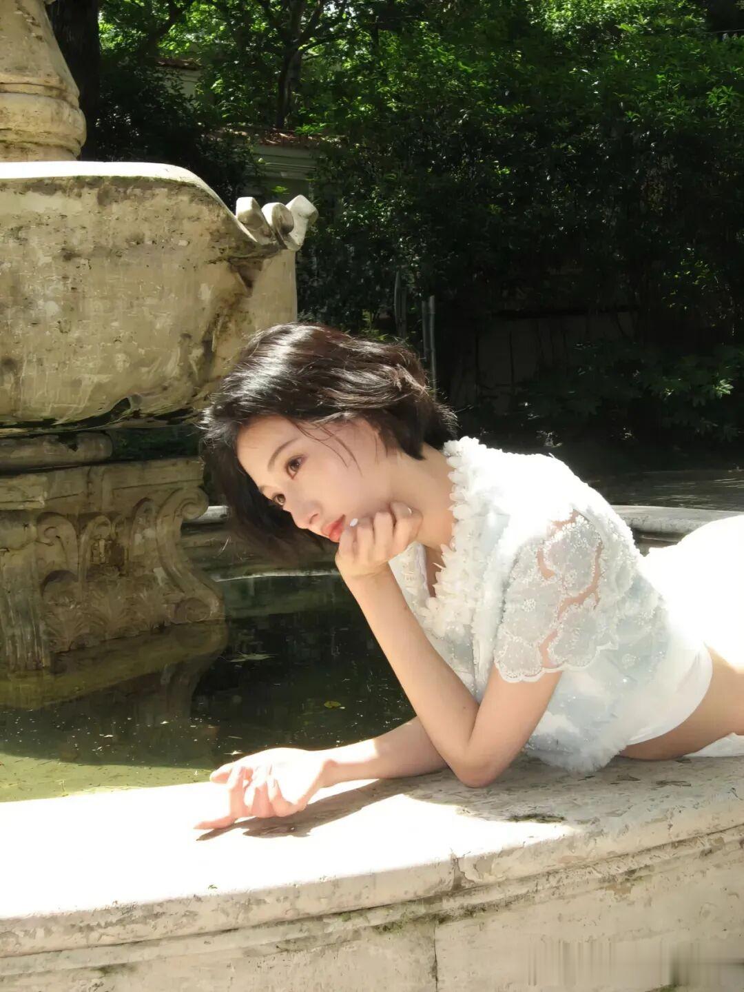 胡连馨的清爽迷人