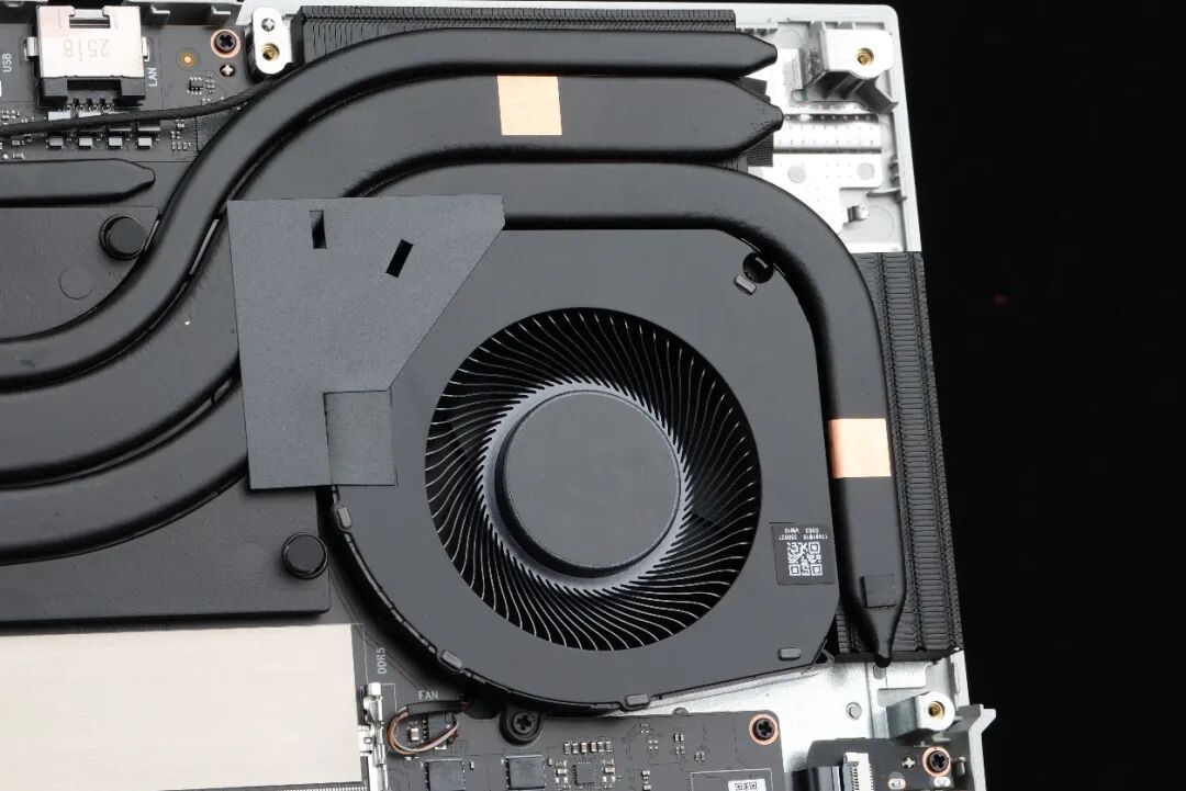 彰显国韵，实力强劲！体验七彩虹将星X16 Pro游戏本