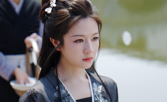 女演员长相多重要?看25岁李兰迪和22岁赵今麦,才知何为灵气逼人