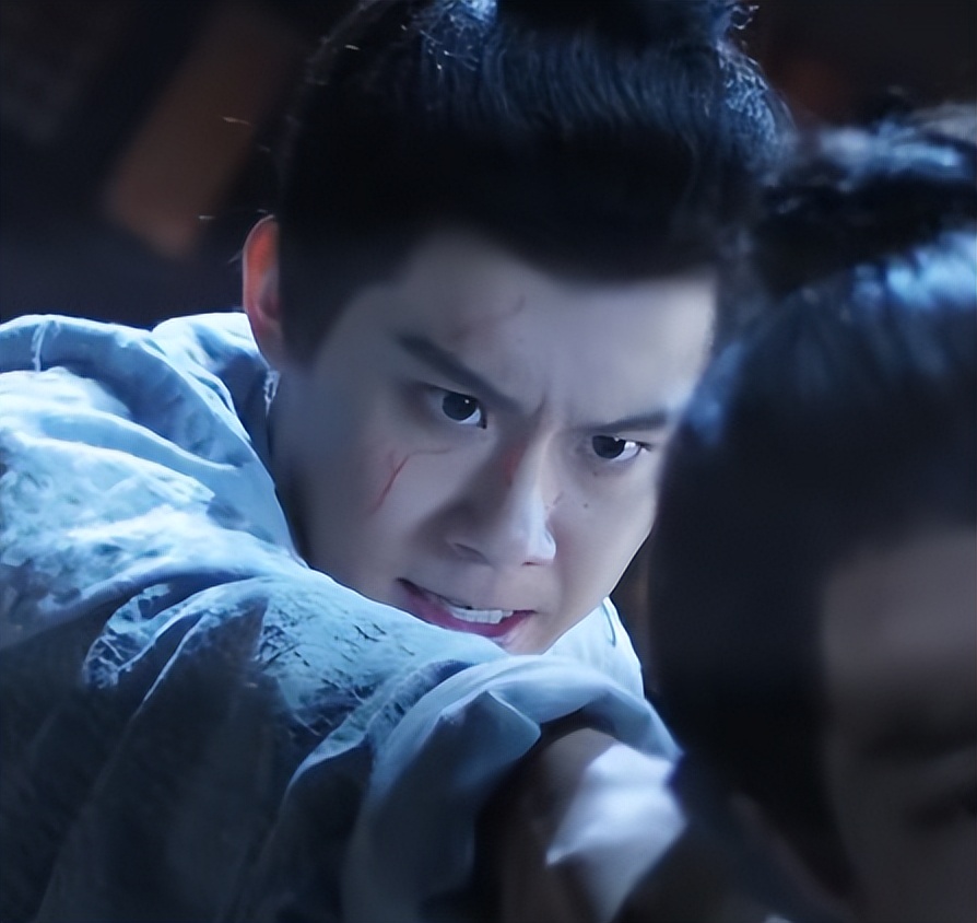 看完《长安二十四计》再看《老舅》，一个昏昏欲睡，一个欲罢不能