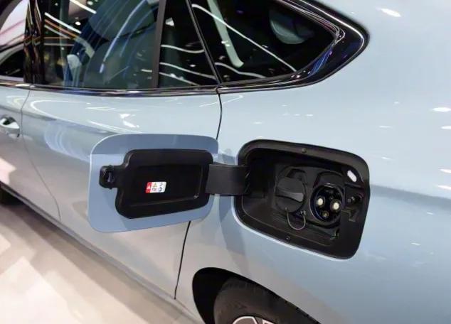 续航1300km纯电150km+，这次帕萨特插混，终于不再是应付新能源了