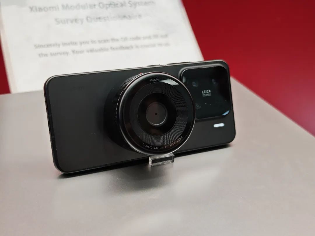 傳一線手機廠商布局“雙攝+磁吸鏡頭”，只因用戶既要手感又要影像？