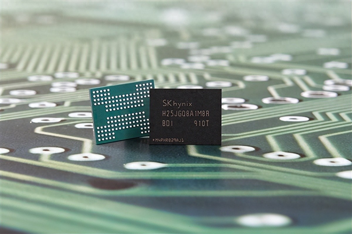 罕見！DDR4、DDR5、閃存、硬盤同時缺貨 威剛事長直呼：很頭痛