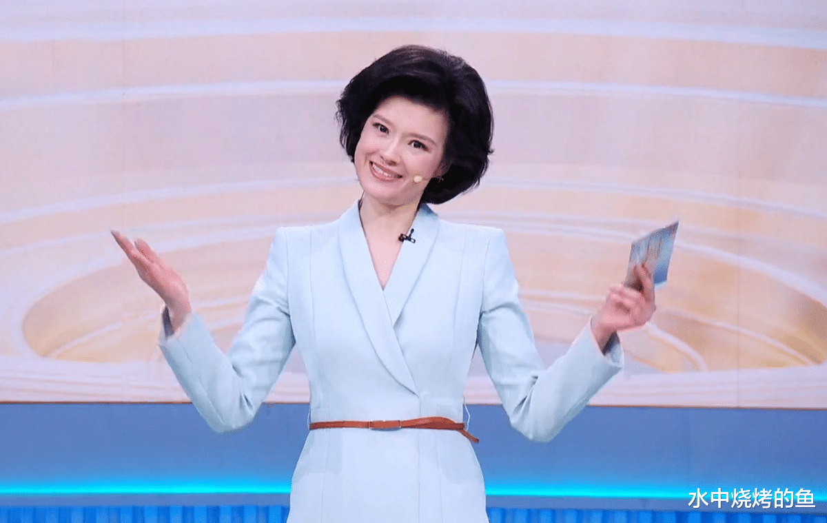 央视主持人大赛引热议!北大才女断层第一,兰真有望成翻版邹韵,4人被淘汰出局