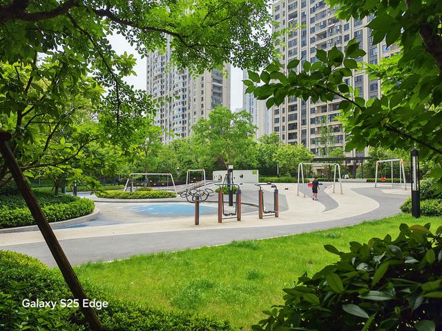 轻薄旗舰新标杆 三星Galaxy S25 Edge深度评测