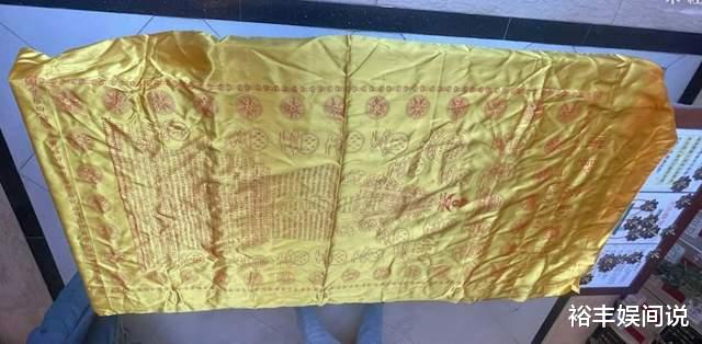 无法无天!刘家良骨灰被盗,内置陪葬品曝光,波及梅艳芳、张国荣