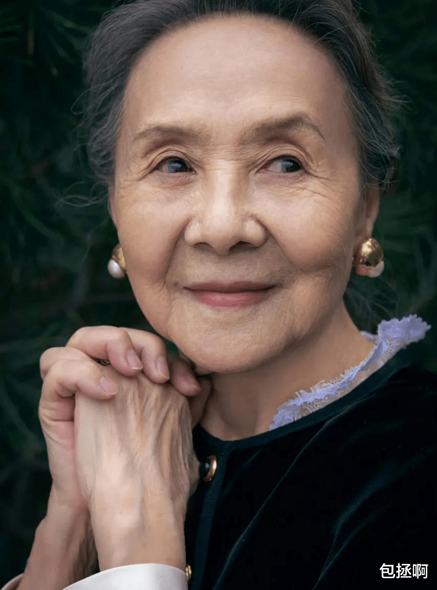 泪目!87岁吴彦姝现状曝光,丈夫走后独居破房,钱都在经纪人手中!