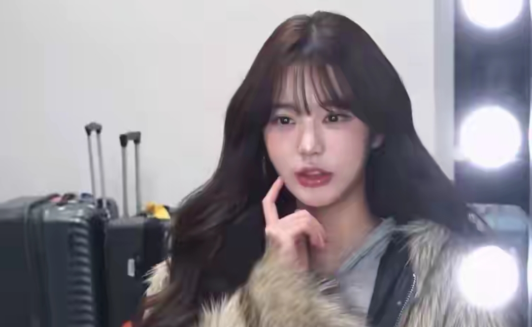 张元英辱华升级！在港参加活动发言挑衅，相关代言被抵制连夜捂嘴