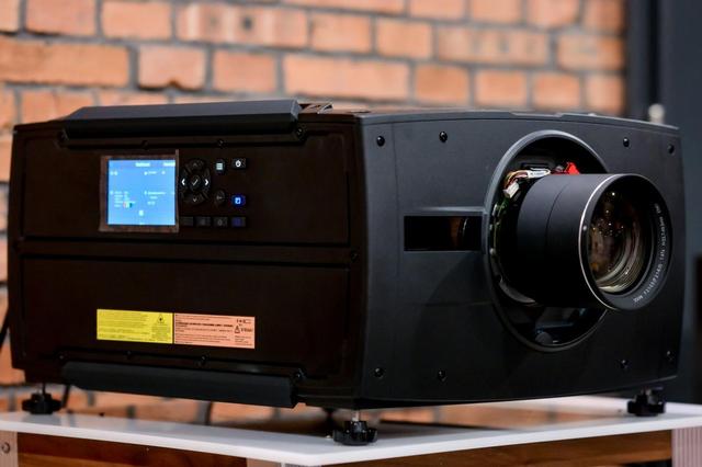 海姆达尔+首秀：以单DLP原生4K，重新定义高端家庭影院的技术边界