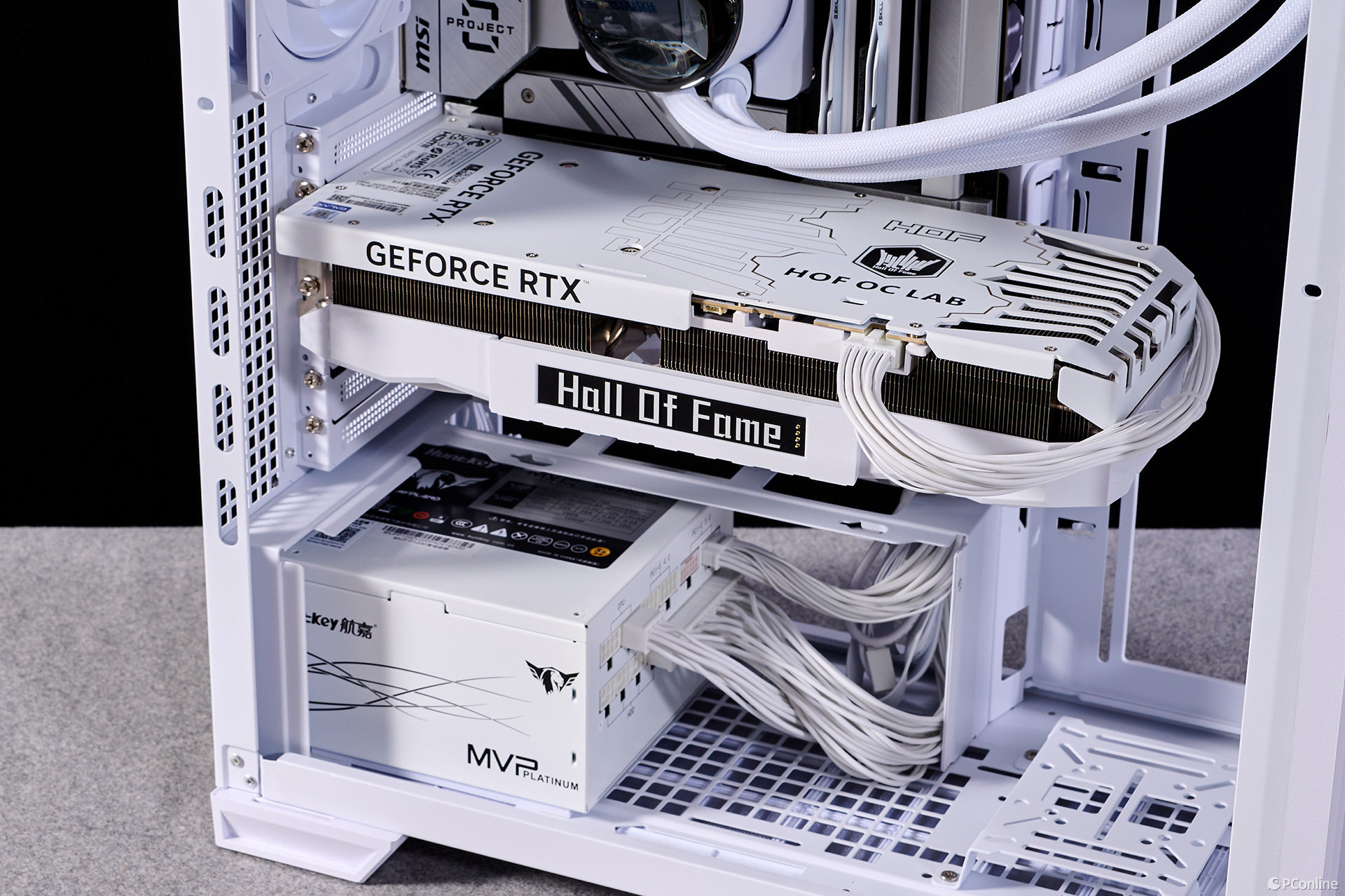 航嘉MVP P1200電源：硬核性能，電競之魂