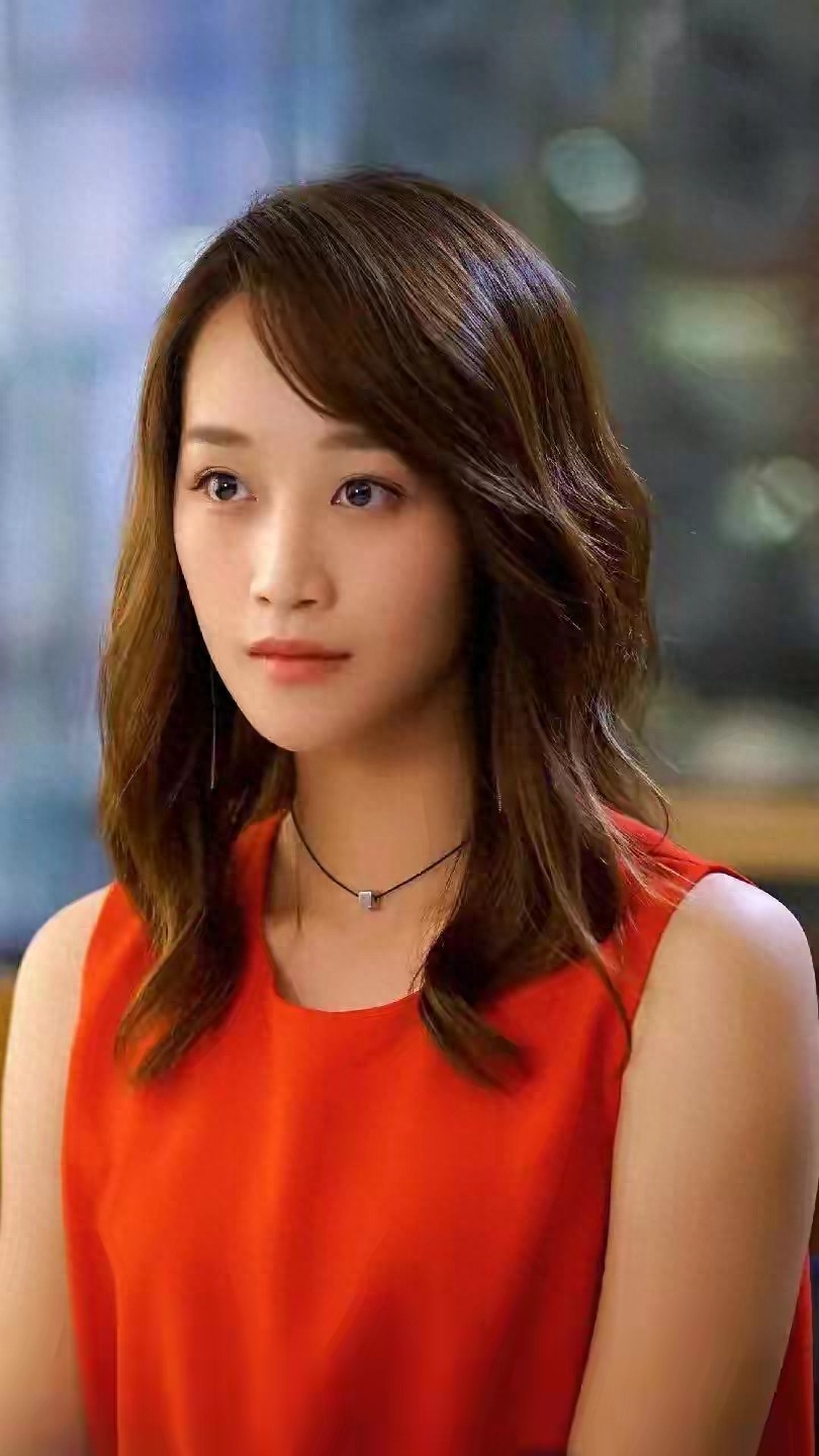 蓝盈莹:在抗争与坚守中绽放的实力派!