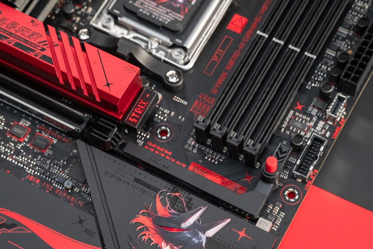 這么美又那么能打！RO姬X870主板超有實力