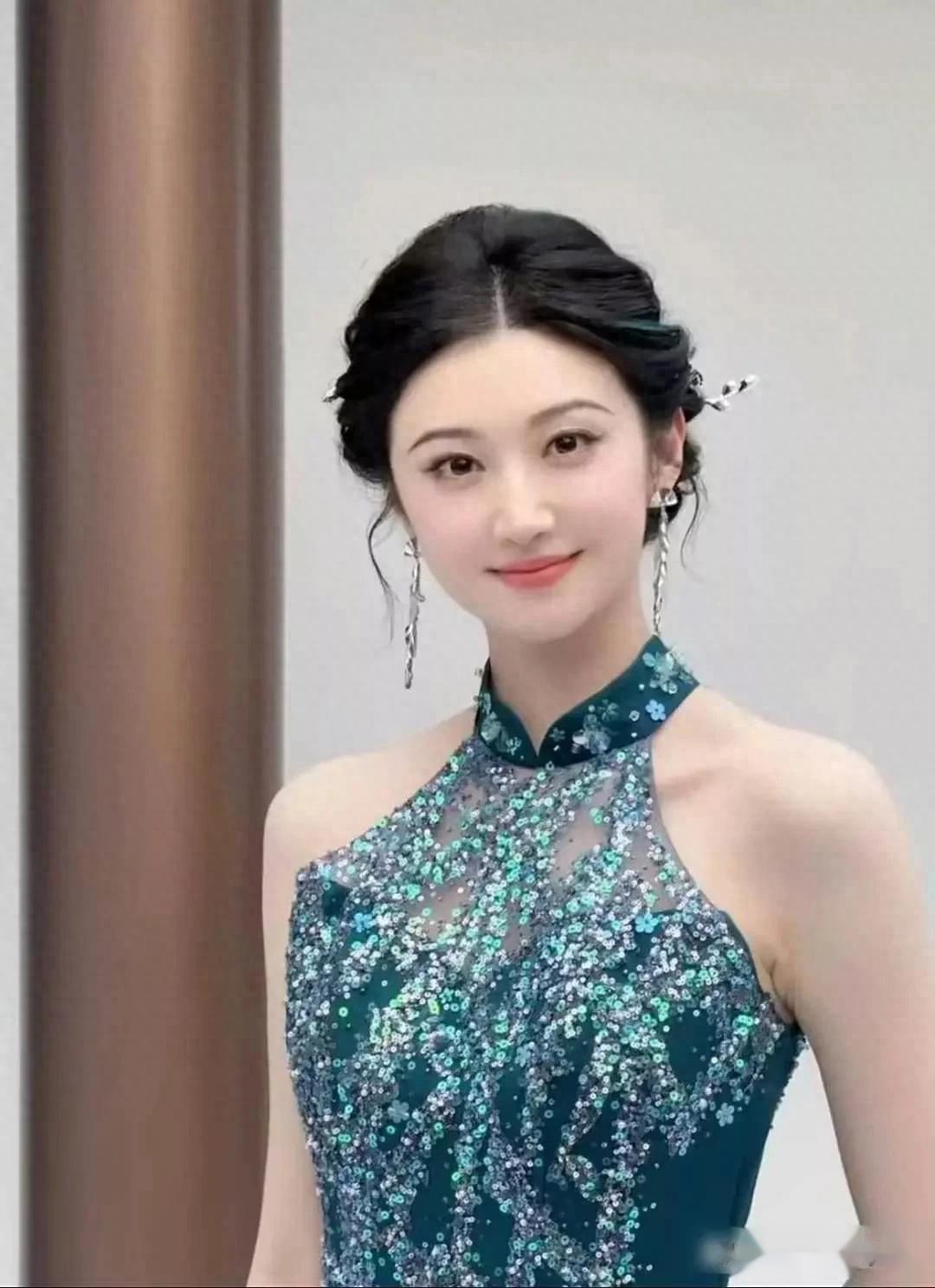 景甜这个挑染简直是神来之笔 ?