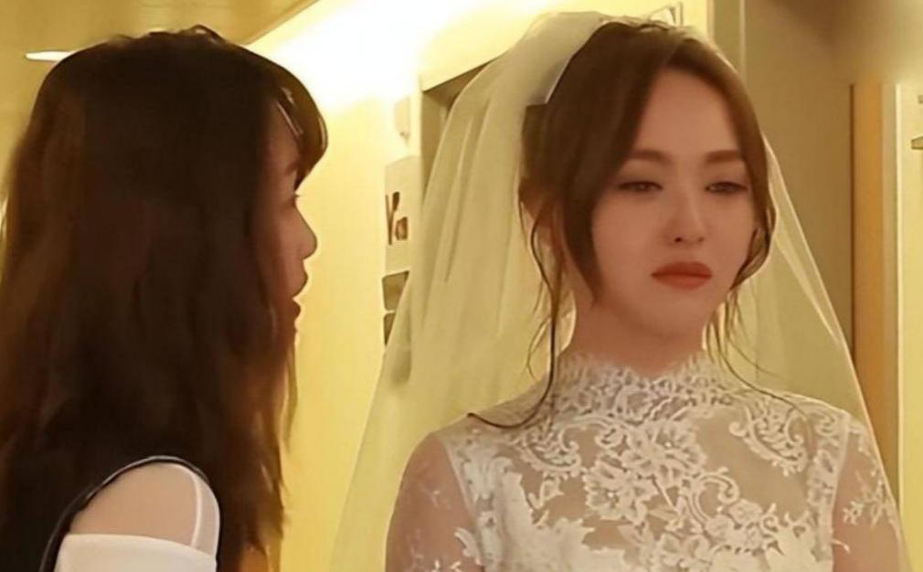 恩爱9年难抵残酷现实？与丈夫分居的唐嫣，将要走上杨幂的老路