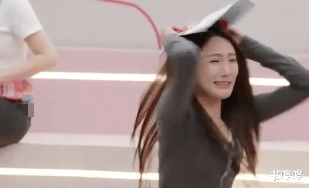 公主病就不要参加真人秀了!张可盈3天败光亲妈张凯丽30年口碑