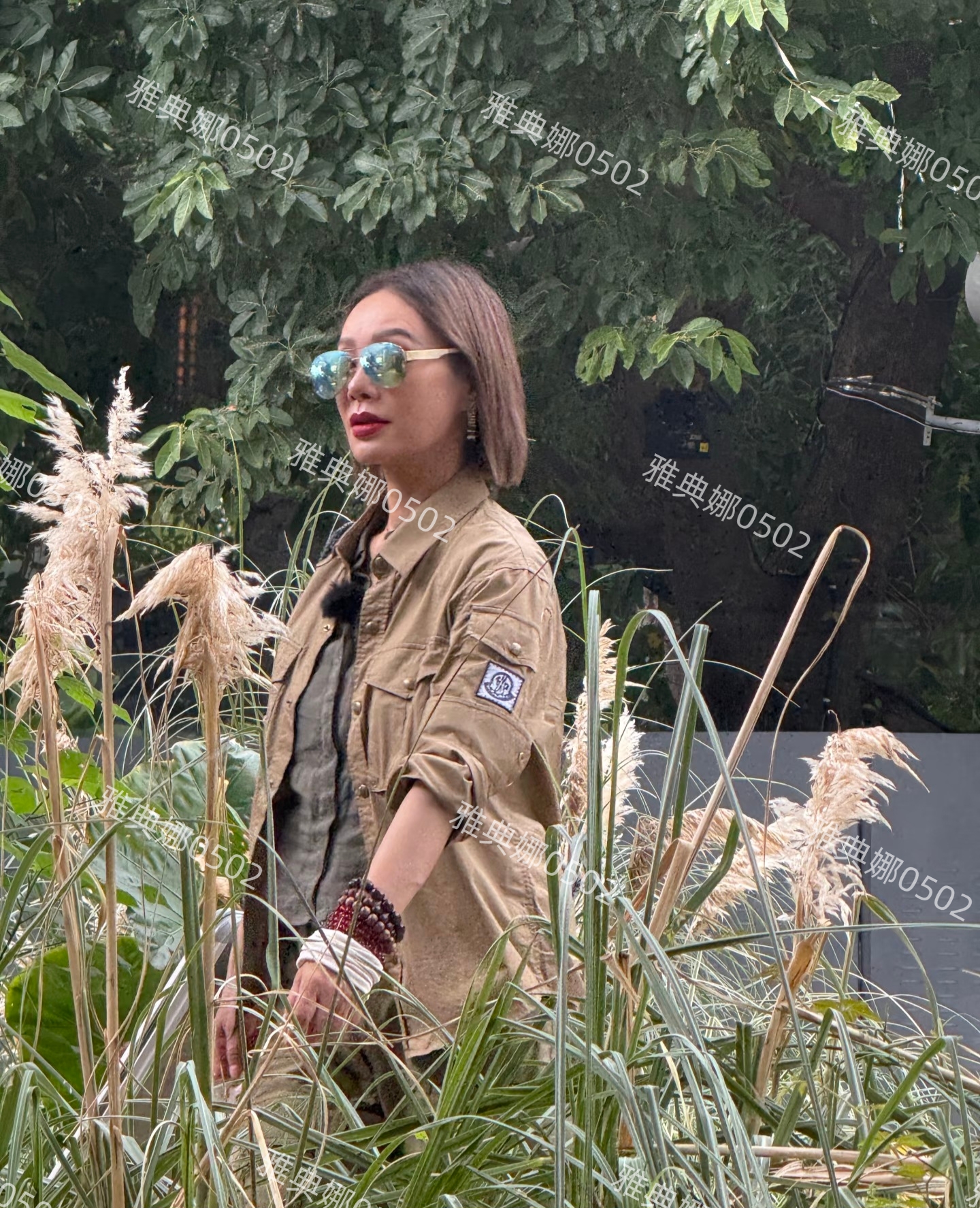 宁静看到了什么?表情如此惊讶,叶童来录一路繁花2却没见刘晓庆