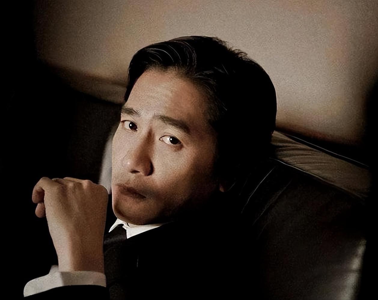 国内挣钱国外花！梁朝伟直言喜欢日本，没有给自己留一点后路