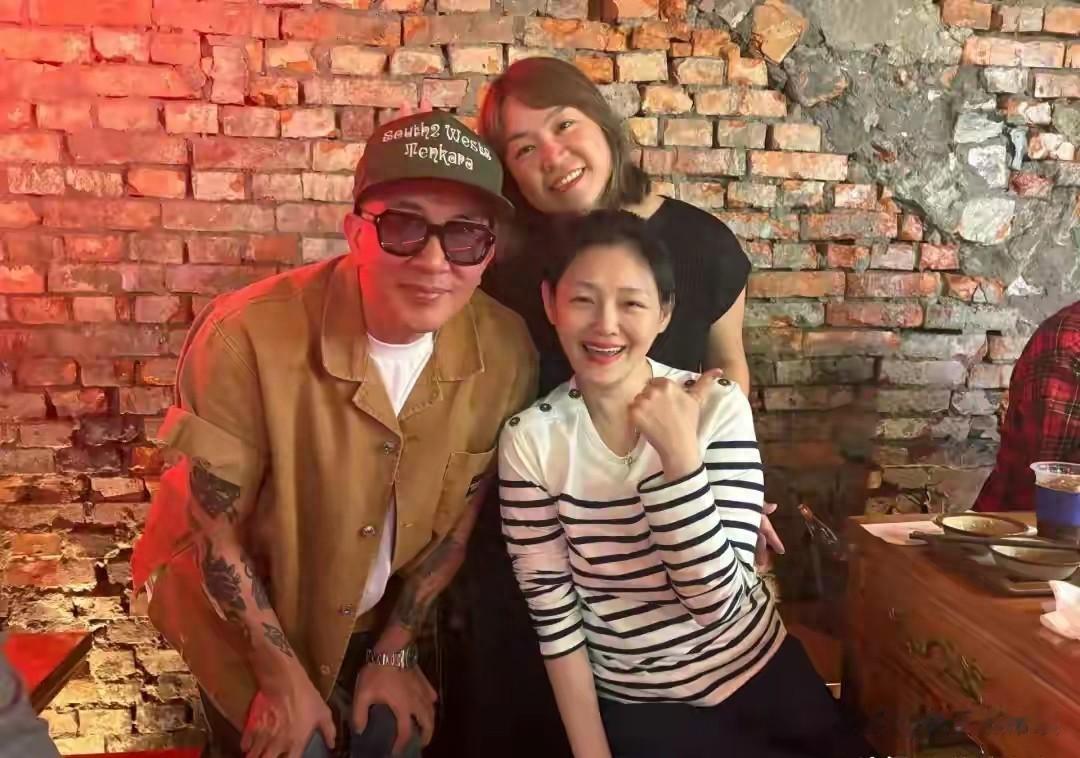 具俊烨把大s体面丢了，两人生活日常卖给综艺节目赚收视，痛心啊