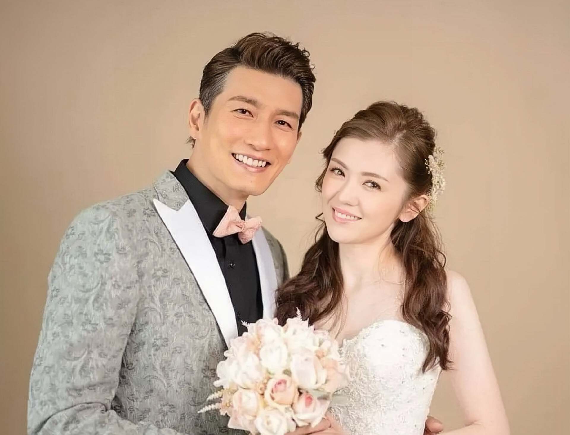 又走一个？TVB知名男星被曝离巢，突然晒大合照告别剧组