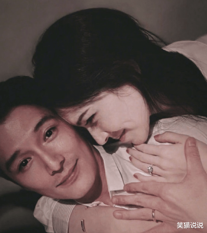 网友台北偶遇许玮甯,产后复出工作很认真,皮肤白皙气质出众