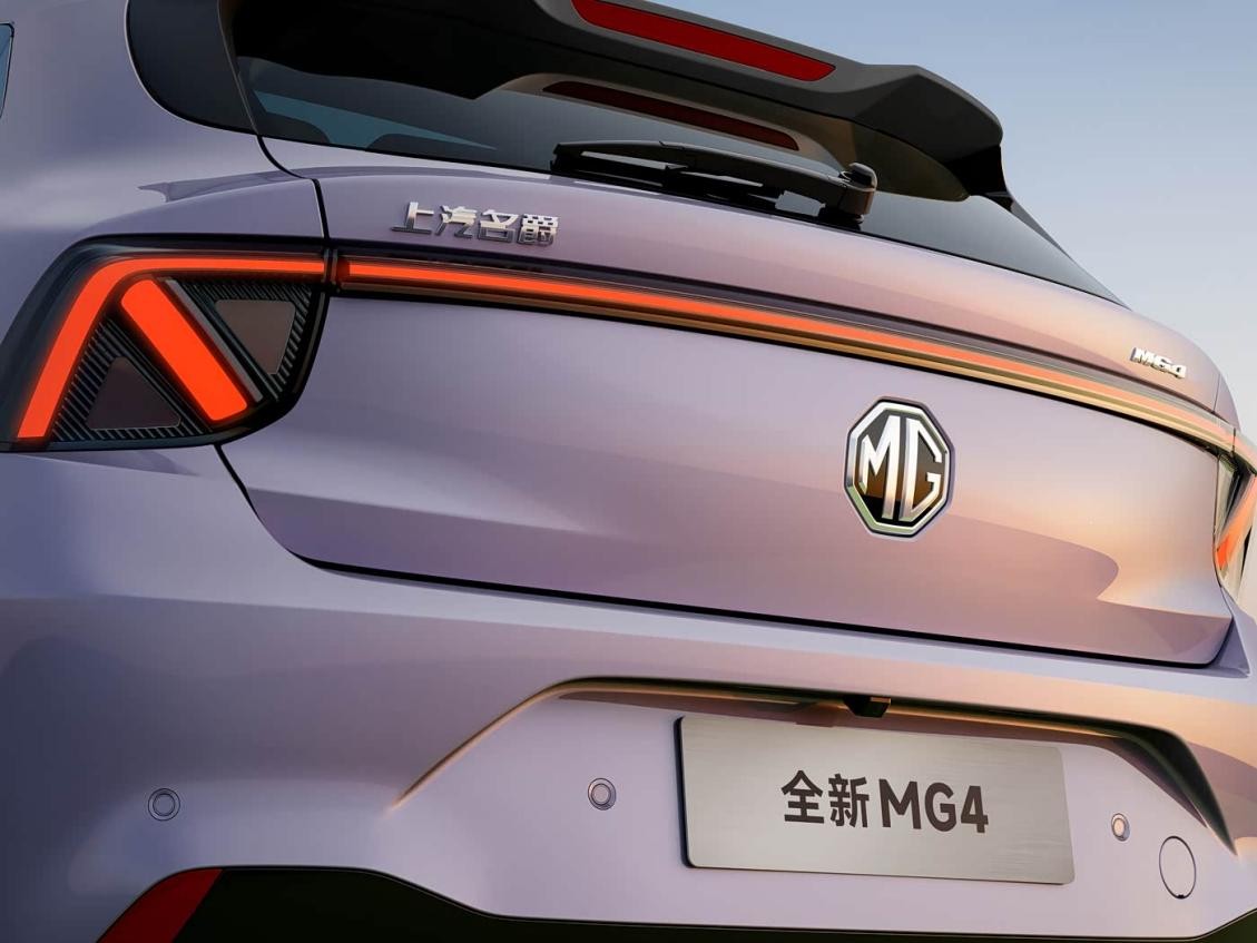 不到10万就能入手半固态电池,全新MG4限时补贴6.58万起