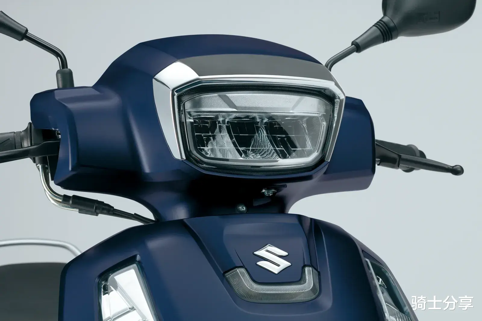 铃木海外发布2026款UZ125,顺带着聊聊踏板车的基本构造!