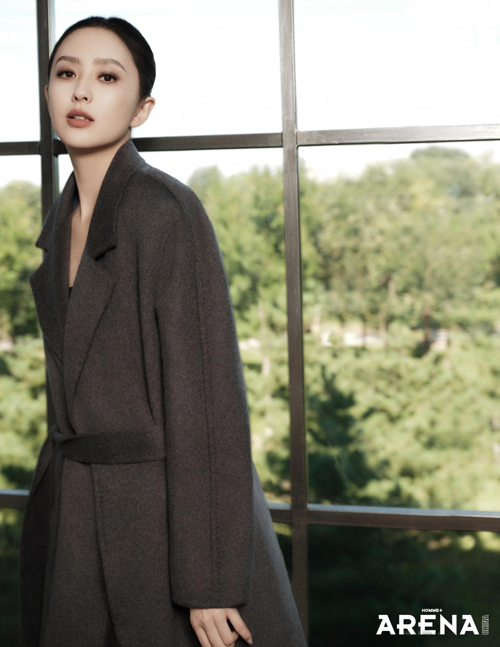 佟丽娅时尚封面写真