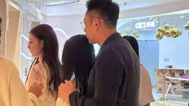 大S生前存款被曝光，S妈称女儿赚钱是为了养我，具俊晔走不出来