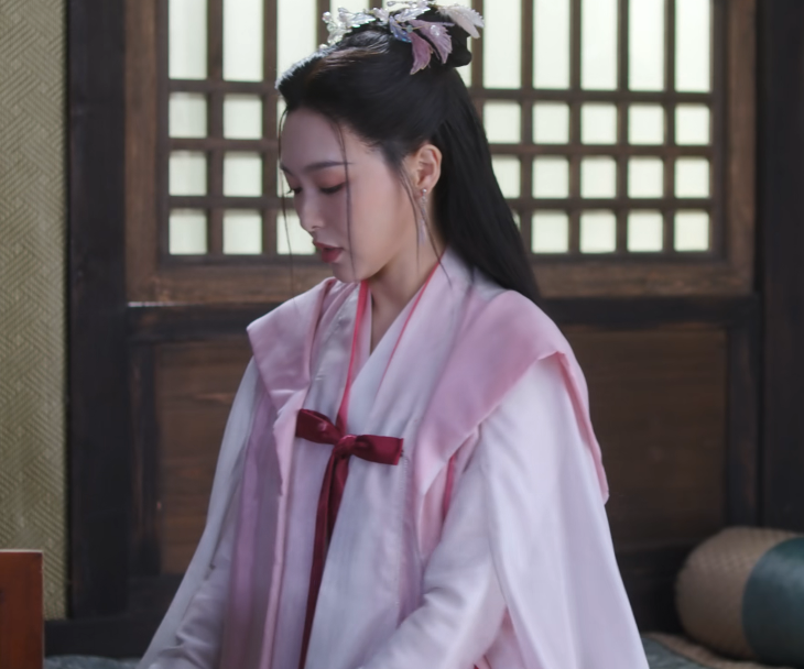 收手吧唐嫣，别演古偶了！《念无双》翻车，2年布局成影视圈笑柄