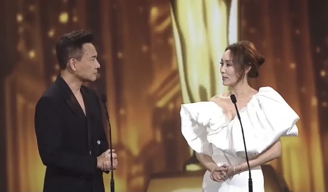 TVB离巢夫妇回旧东家颁奖！