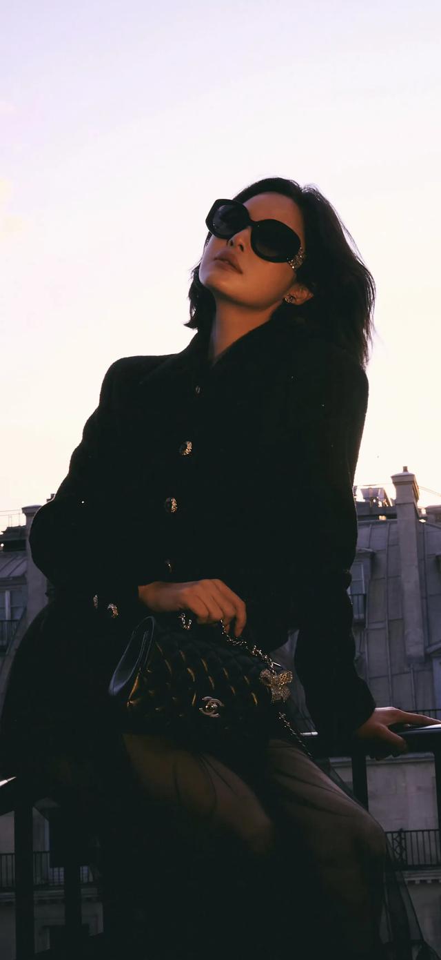 辛芷蕾透明裙绝美大片写真壁纸美图