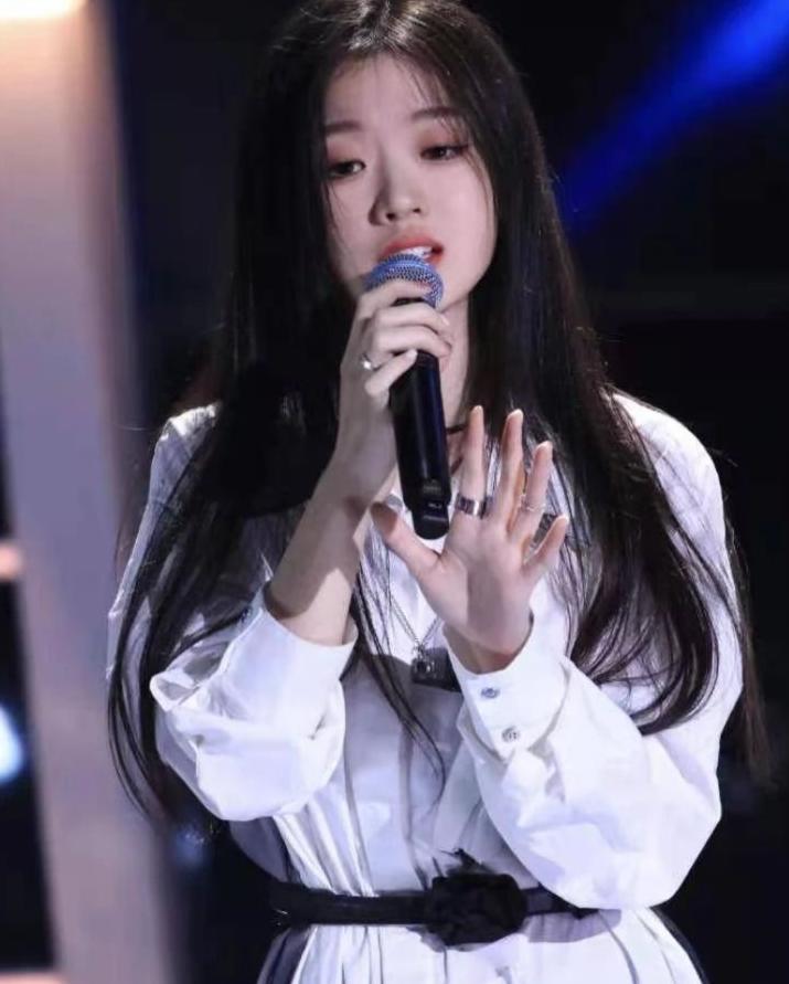 幸好，单依纯没拿冠军