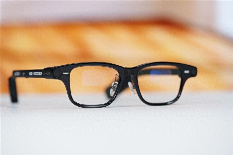 阿里自研夸克AI眼鏡S1首發評測：第一視角拍攝、導航、提詞神器！