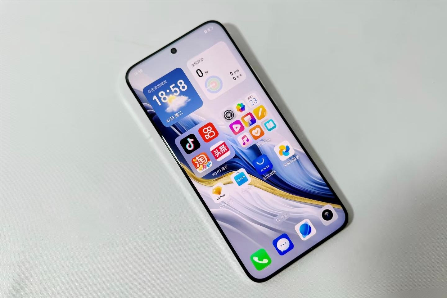 榮耀進入清倉倒計時！從4999元跌至2624元，巨犀玻璃+50倍變焦