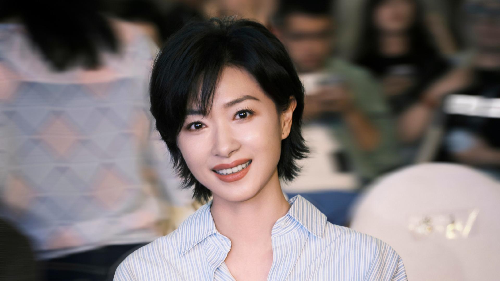 明媚的万茜，谁能不爱？