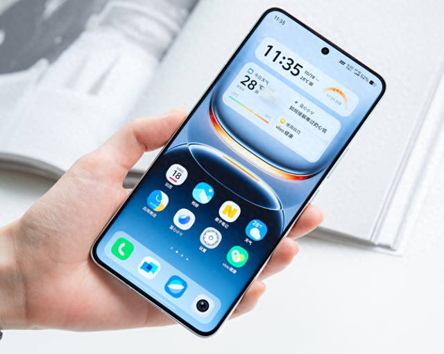 新机盘点:6.3英寸高性能小屏旗舰新机;7000mAh影像旗舰手机