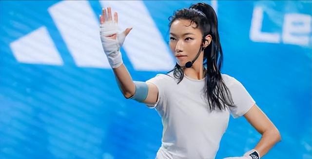 高考移民？出轨富婆？同性丑闻？《封神3》未上映，主角已成废墟