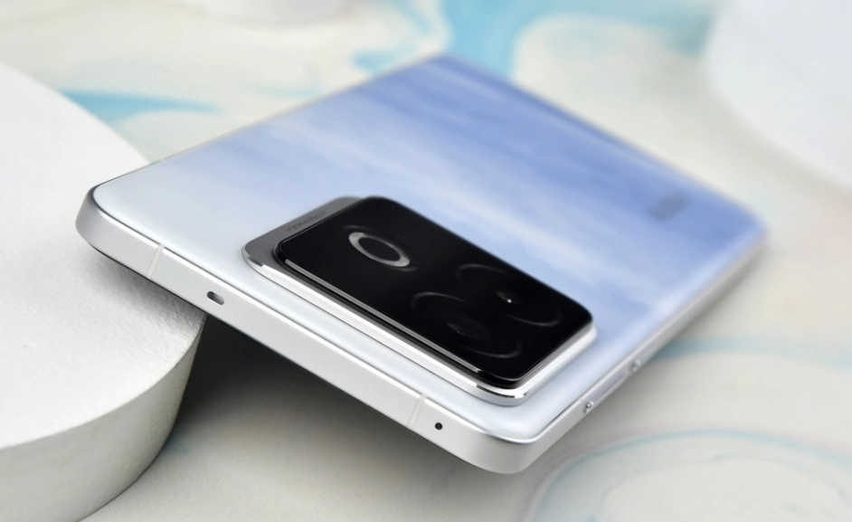 從3099元跌至2336元，120W+驍龍8至尊版，國補后可以“閉眼買”