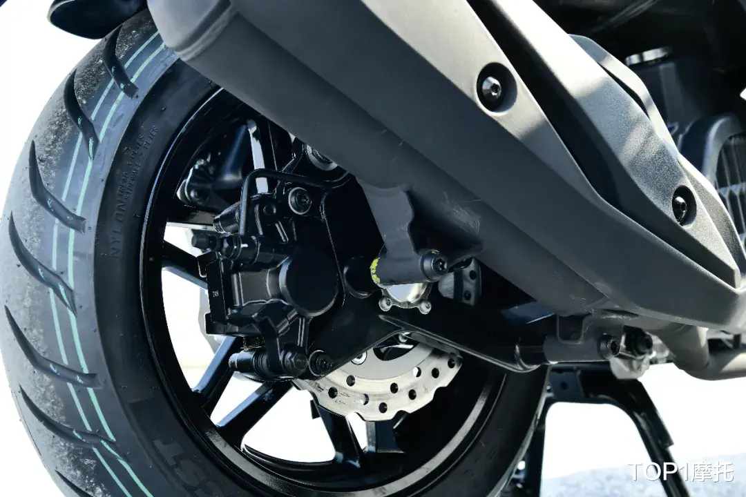 智能风挡+自调节大灯，南方飞鲨150即将上市，龙骨踏板也是平踏板